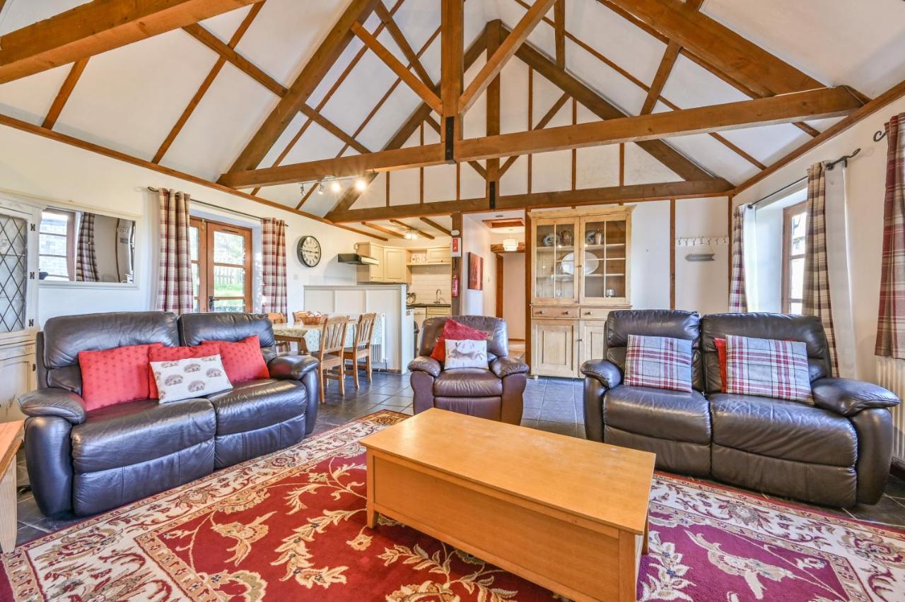 Polean Farm Cottages - With Free Animal Feeding And Pony Rides And Free Access To A Nearby Pool Looe Εξωτερικό φωτογραφία