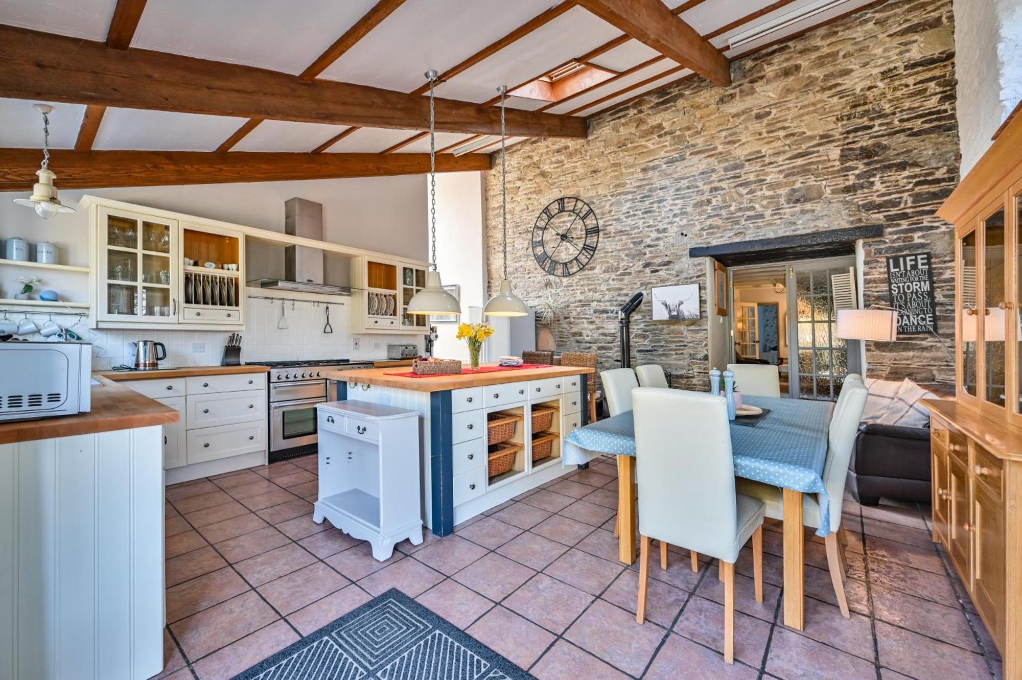 Polean Farm Cottages - With Free Animal Feeding And Pony Rides And Free Access To A Nearby Pool Looe Εξωτερικό φωτογραφία